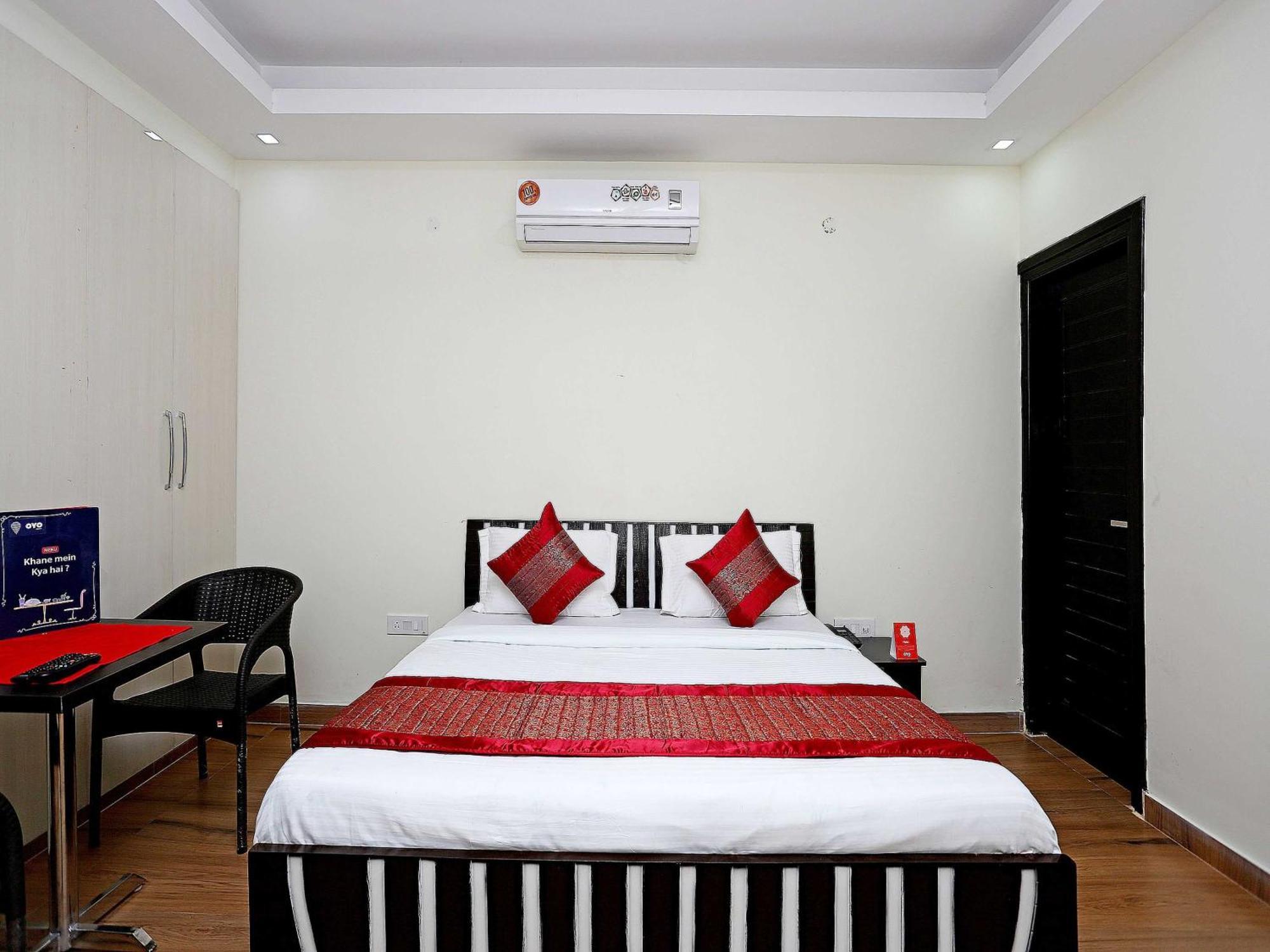 Hotel O Maira Homes Фаридабад Экстерьер фото
